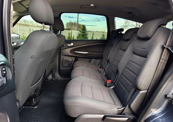 Ford S-Max cena 31900 przebieg: 280000, rok produkcji 2010 z Kamieńsk małe 781